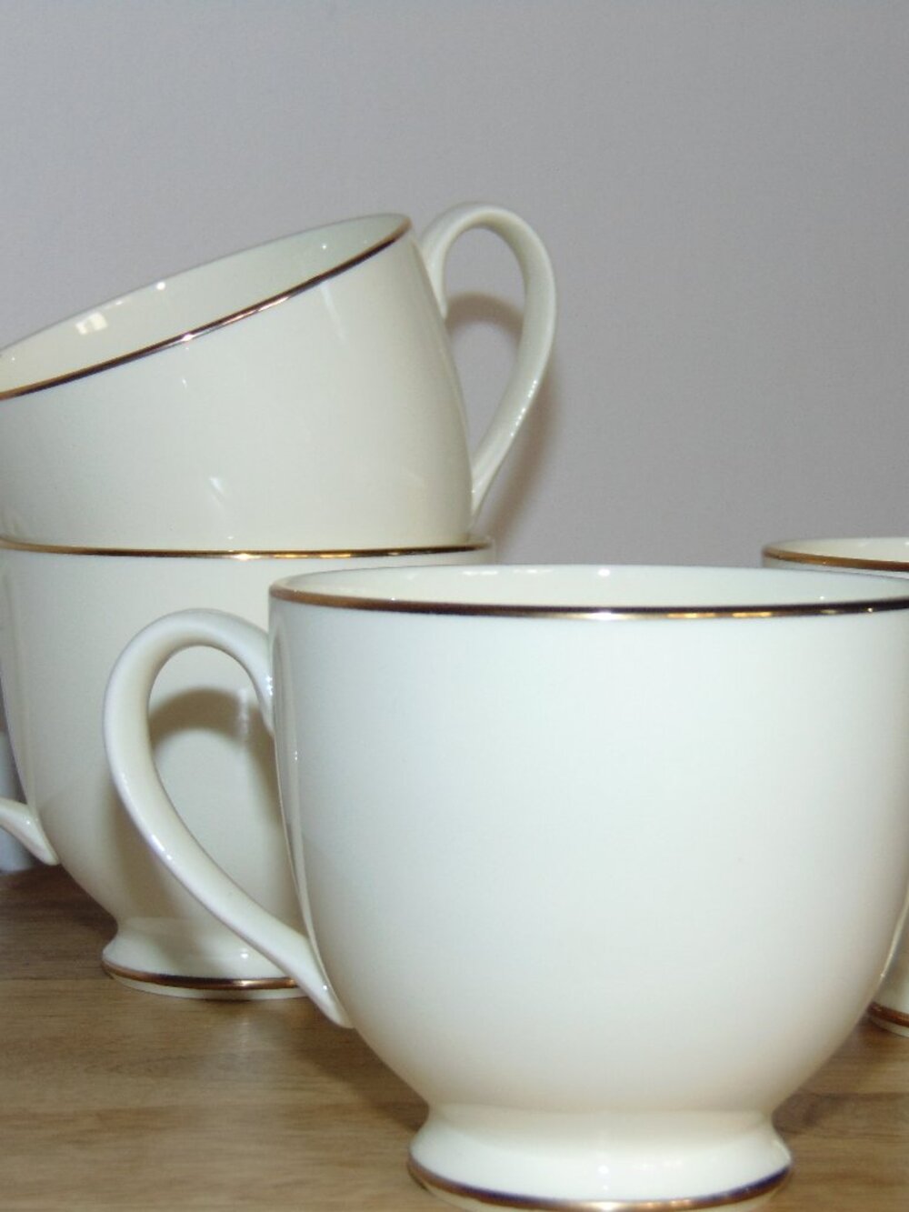 Set of 4 Pfaltzgraff Royale Cream teacups